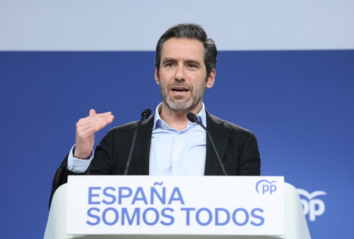 Archivo - El portavoz del PP, Borja Sémper, durante una rueda de prensa posterior al Comité de Dirección del PP, en la sede del partido, a 13 de enero de 2025, en Madrid (España).