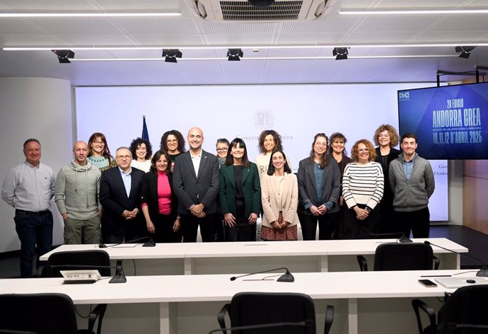 Representants del Govern andorrà i dels comuns en la presentació d'Andorra Crea