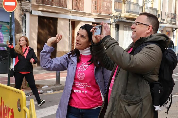 L'ETNO promueve una gincana fotográfica fallera para nutrir de imágenes a Wikipedia