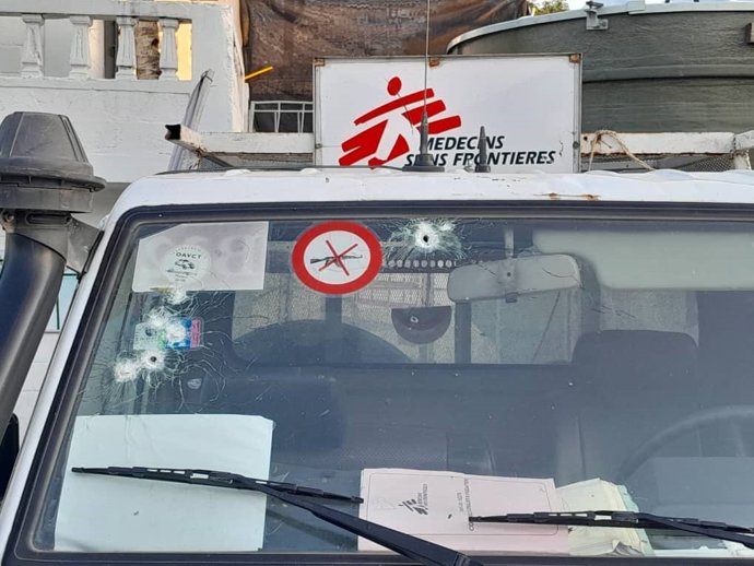 Imagem de arquivo de um veículo da Médecins Sans Frontières após um ataque no Haiti.