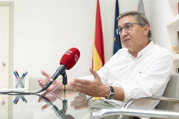 Archivo - El conseller de Educación, Cultura, Universidades y Empleo, José Antonio Rovira.