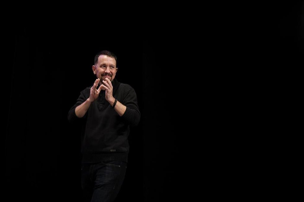 Archivo - El ex secretario general de Podemos, Pablo Iglesias, durante la mesa redonda.