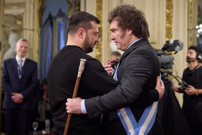 Archivo - 10 de dezembro de 2023, Buenos Aires, Buenos Aires, Argentina: O presidente ucraniano Volodymyr Zelensky visita a Argentina e participa da cerimônia de posse do presidente eleito da Argentina, Javier Milei, em Buenos Aires, Argentina, em 10 de d