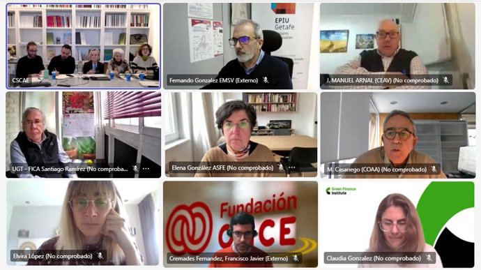 La primera reunión del grupo de trabajo 'Diseñando un parque de vivienda accesible y asequible, sostenible y saludable', organizado por el Observatorio 2030 de CSCAE.