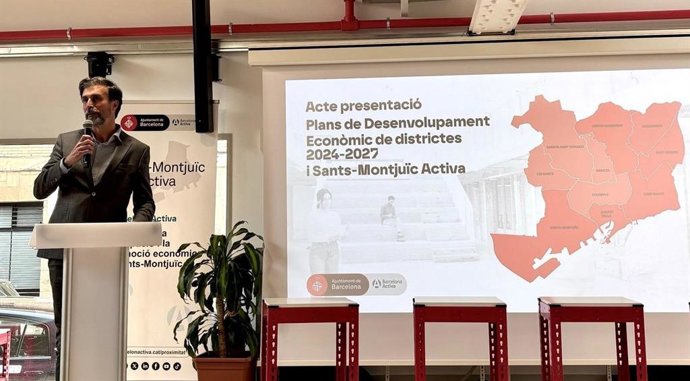 El director general de la agencia de desarrollo económico de Barcelona Activa, Lorenzo Di Pietro, presenta la nueva edición de los Planes de Desarrollo Económico 2024-2027.