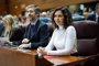 Ayuso llevará ante los tribunales y la UE el reparto de menores migrantes: 