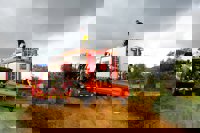 Hallan el cuerpo de la mujer desaparecida en el arroyo de Constantina y la búsqueda del hombre se retoma este miércoles