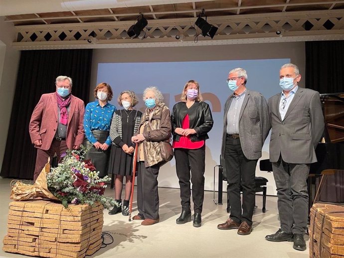 Archivo - Clausura de l'Any Teresa Juvé amb la pedagoga i escriptora catalana el febrer del 2022