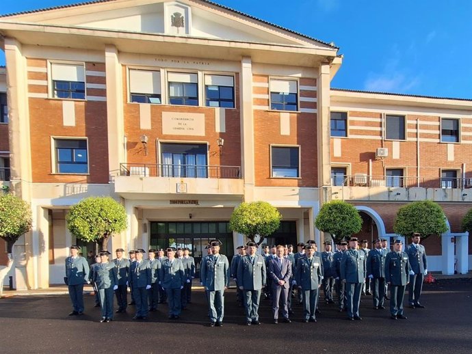 Toscano da la bienvenida a casi medio centenar de guardias civiles que se incorporan a la Comandancia de Sevilla.