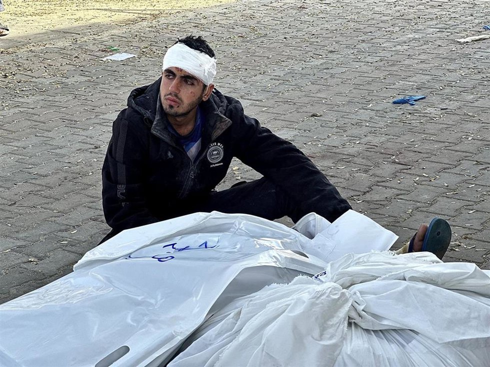 Víctimas palestinas de los bombardeos de Israel sobre Gaza.