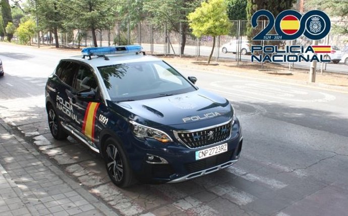 Vehículo de la Policía Nacional en Granada