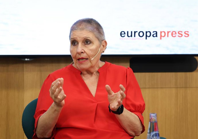 Archivo - Arquivo - A presidente do GEPAC, Begoña Barragán García, fala durante uma reunião informativa da Europa Press com a agência de comunicação especializada em saúde e consumo Berbés, no Auditório do Meeting Place, em 20 de junho de 2023, em Madri.