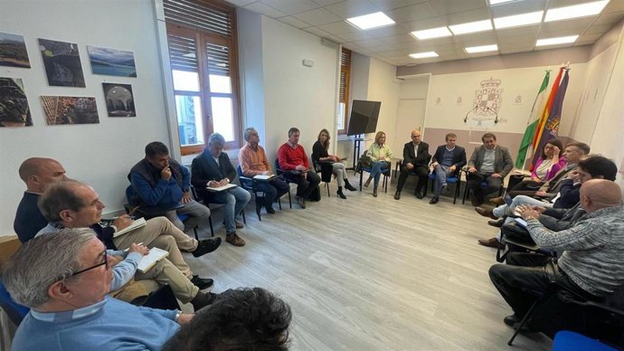 Reunión de la Mesa de Seguimiento de Los Puentes.