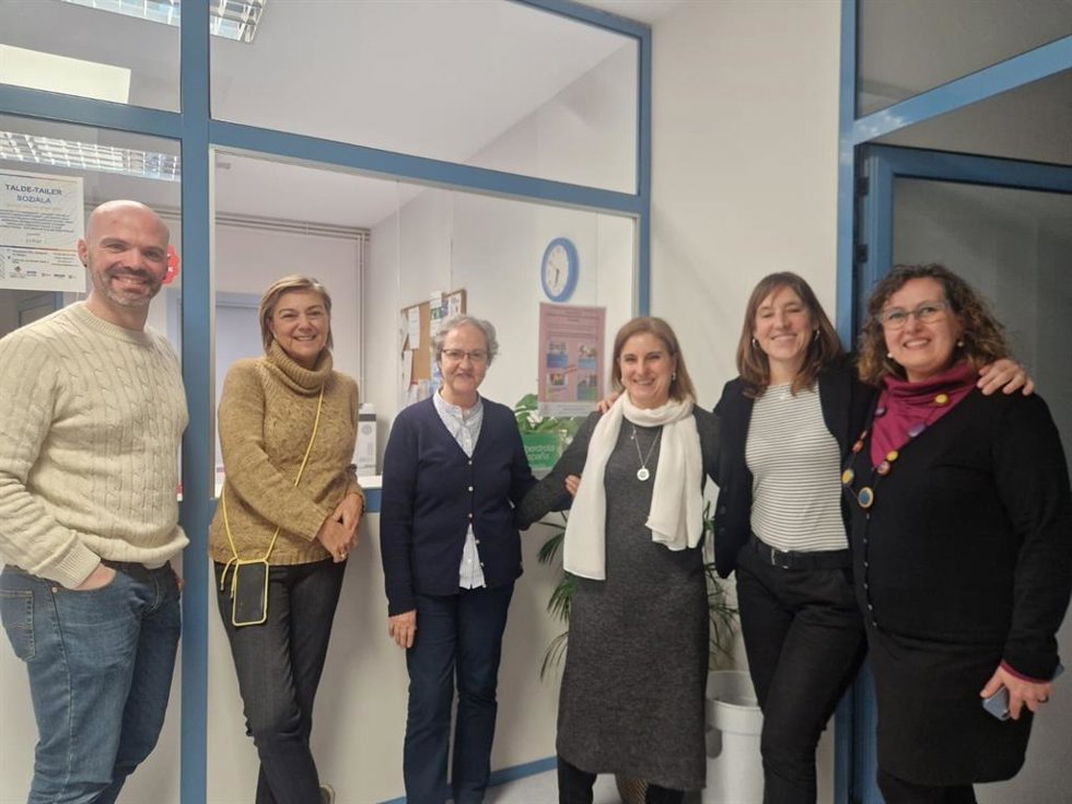 Visita de miembros de la Fundación Iberdrola España a Caritas Bizkaia