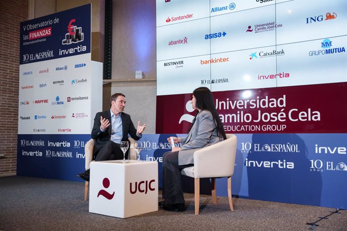 El director de banca minorista del Sabadell, Carlos Ventura, durant l'acte