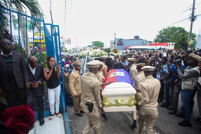 Funeral en Haití por dos militares fallecidos en un ataque de un grupo armado