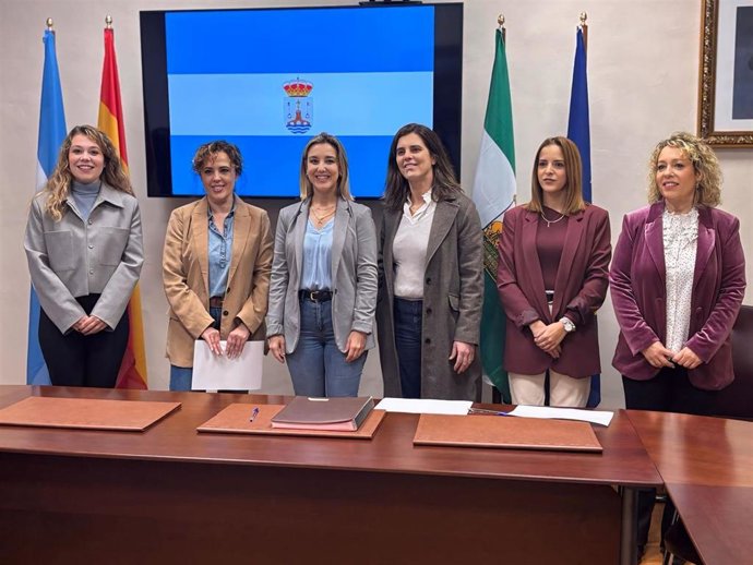 La alcaldesa de Alcalá, con ocasión del programa de empleo 'Relanza-T 2'.