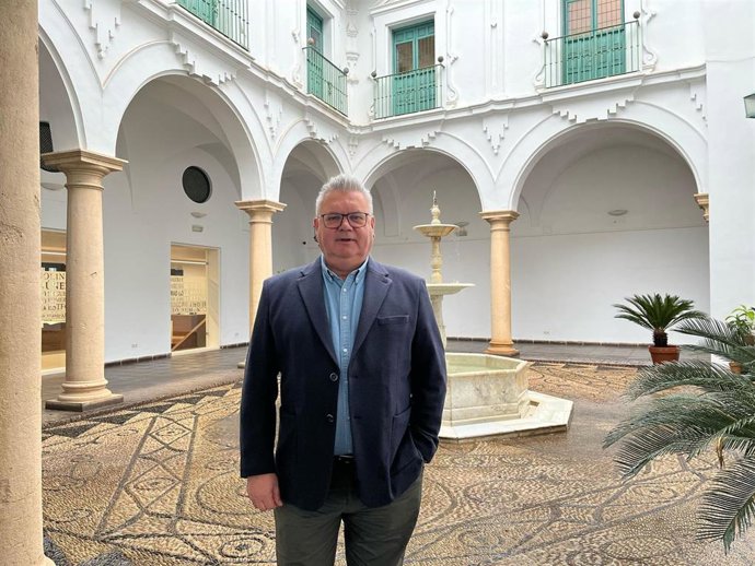 El diputado provincial del PSOE Esteban Morales.