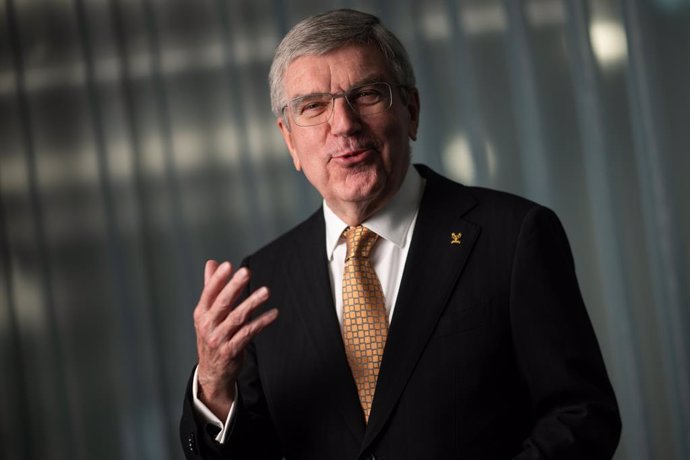 Archivo - FILED - 10 January 2025, Berlin: Thomas Bach, President of the International Olympic Committee, speaks during an interview with the German Press Agency (DPA) in Berlin. Photo: Sebastian Christoph Gollnow/dpa