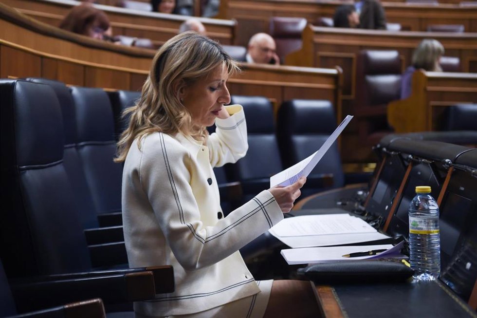 La vicepresidenta segunda y ministra de Trabajo, Yolanda Díaz, durante una sesión plenaria en el Congreso de los Diputados, a 13 de marzo de 2025, en Madrid (España).