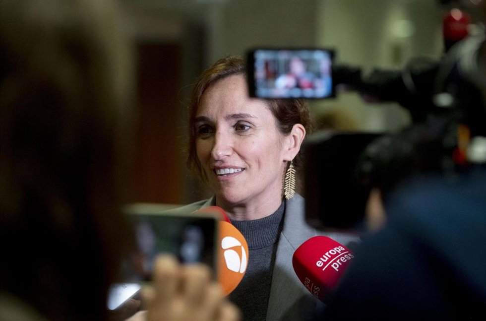 Archivo - La ministra de Sanidad, Mónica García.