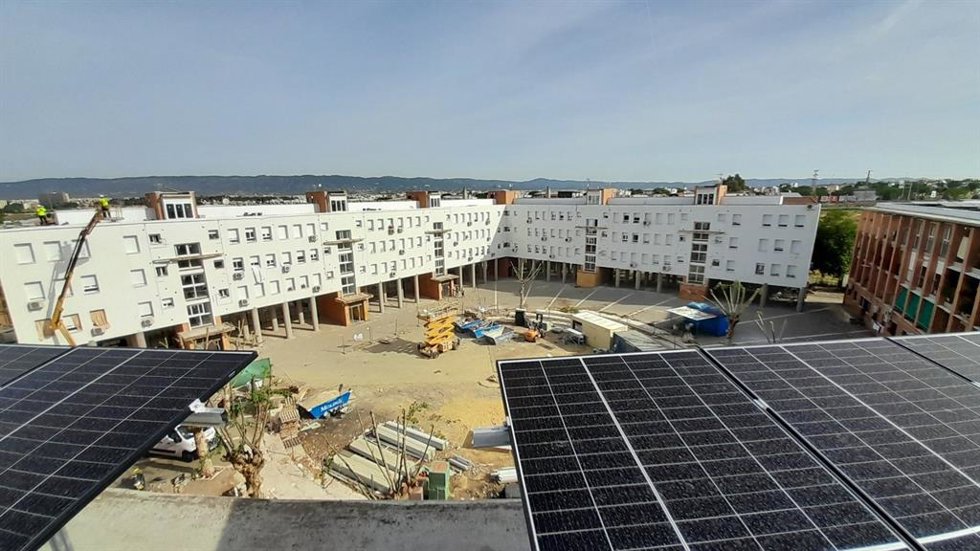 Imagen de las obras de los edificos de eficiencia energética.