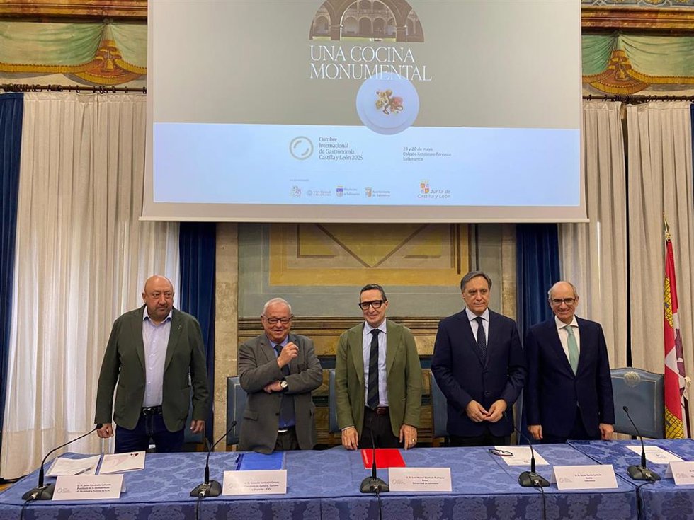 Presentación de la Cumbre Internacional de Gastronomía que se celebrará en Salamanca.