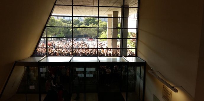 Opositores en unas pruebas en la Facultad de Educación de la UZ