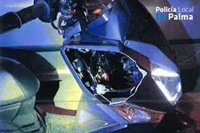 Dos detenidos por robar una moto con la que circulaban sin casco por Palma