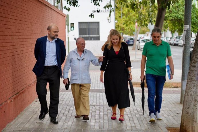 Visita de Vox a la zona de La Candelaria