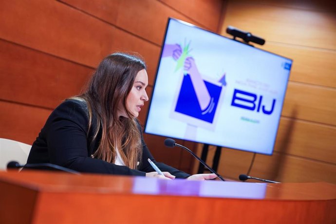 La concejala delegada de Juventud, Mercedes Martín, en rueda de prensa