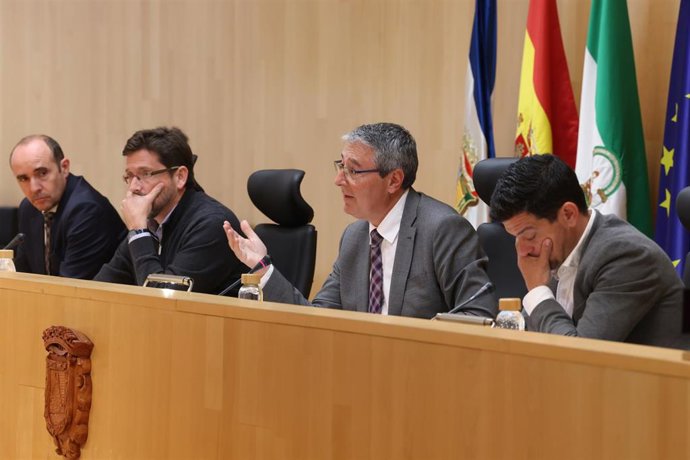 El presidente de la Diputación de Málaga, Francisco Salado, ha explicado que Málaga no caduca se llevará a cabo como un contrato de impacto social, en el que el pago se hace en función del éxito y de los resultados obtenidos