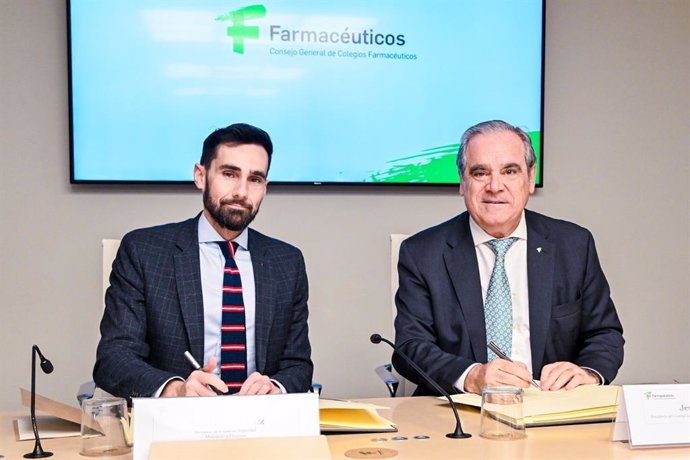 El Consejo General de Farmacéuticos y el Ministerio del Interior colaborarán para prevenir agresiones a farmacéuticos