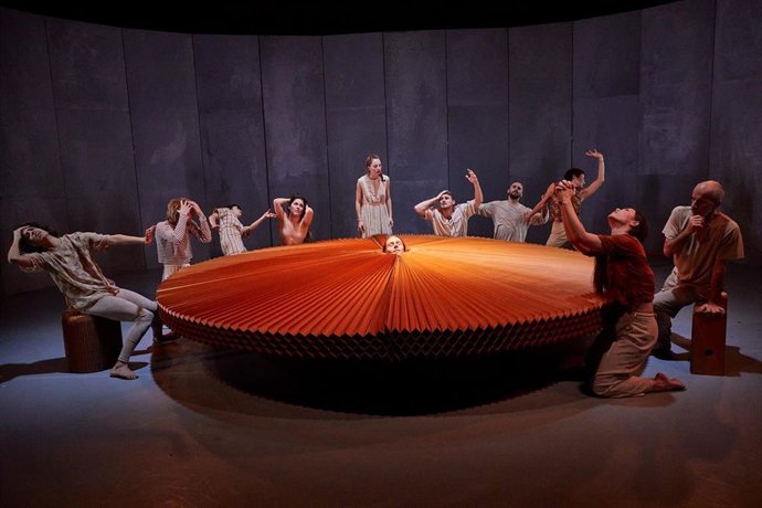 ‘Mongrel’ De Marina Mascarell