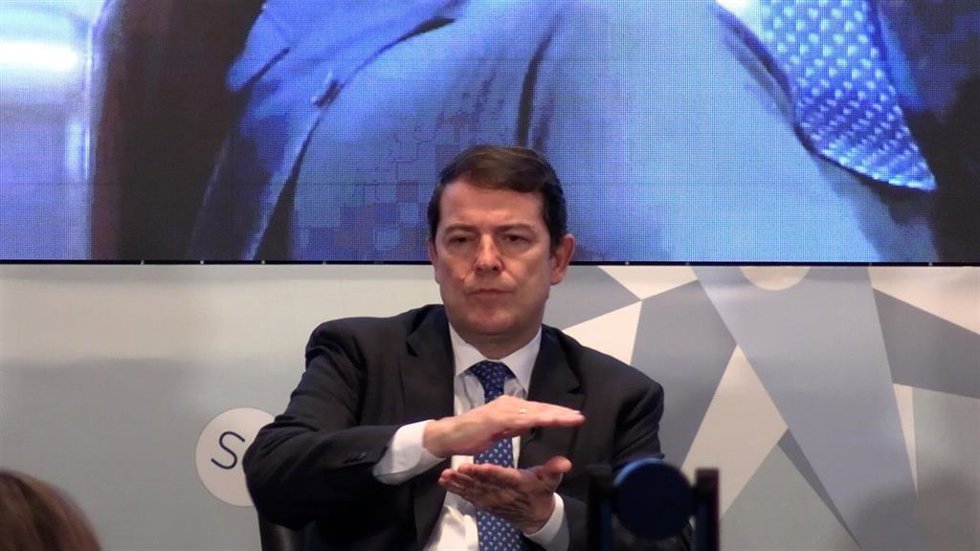 Archivo - Alfonso Fernández Mañueco este martes en Ponferrada (León).