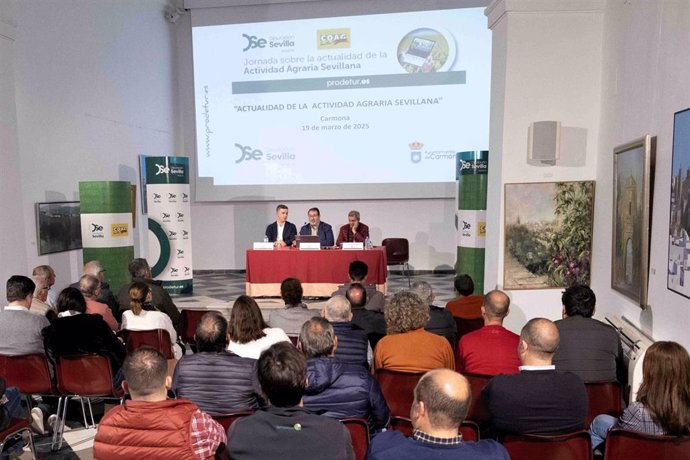 Imagen de la jornada 'La Actualidad de la Actividad Agraria Sevillana'
