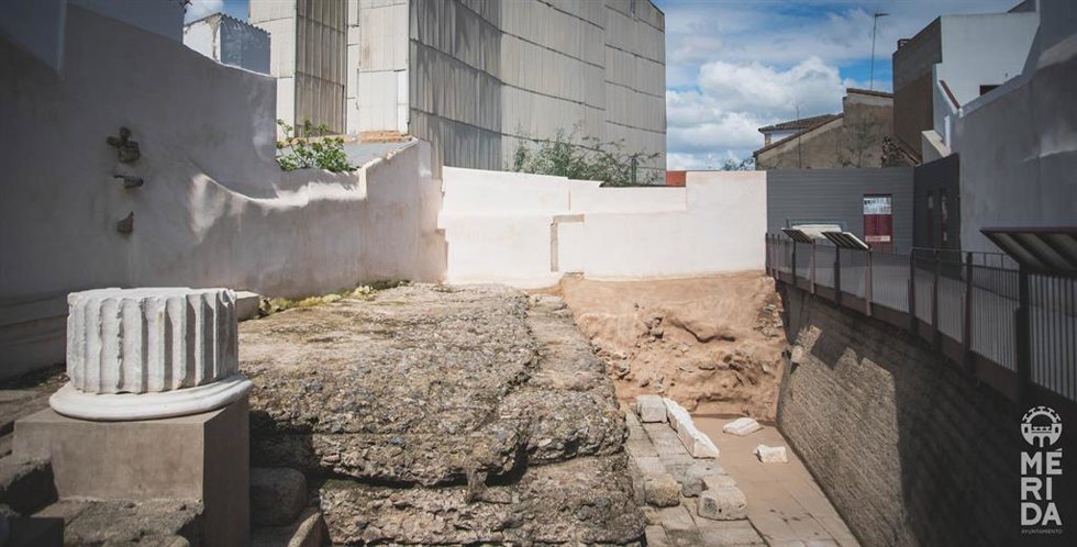 Archivo - Restos del Foro Provincial en la calle Holguín de Mérida.