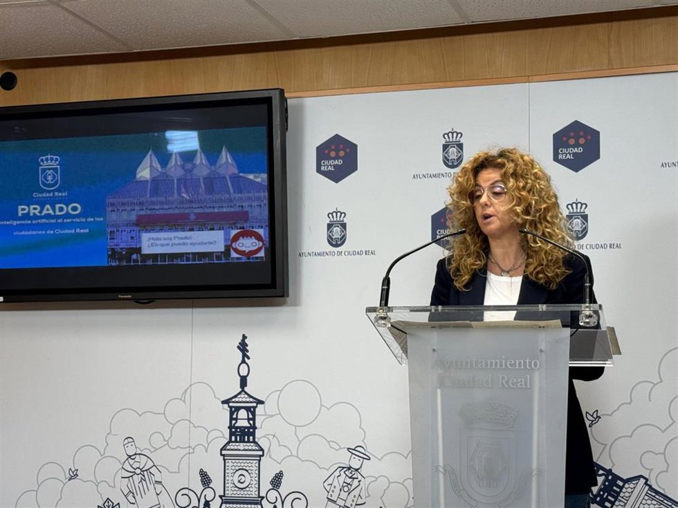 La Concejala De Servicios A La Ciudad, Mar Sánchez Izarra.