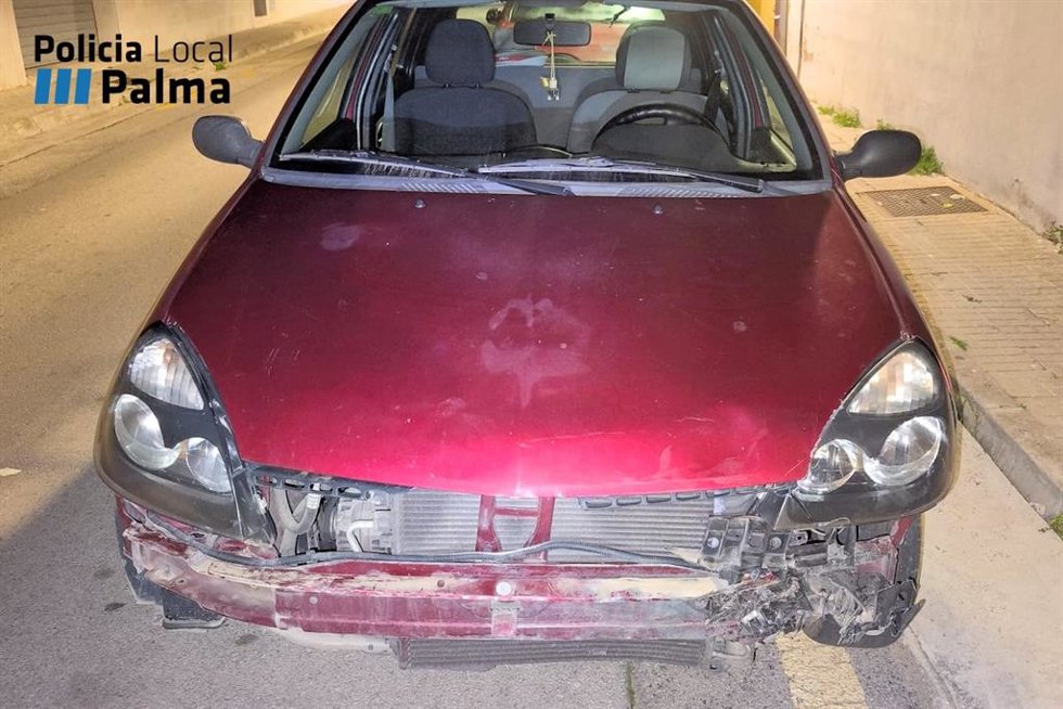 Uno de los coches accidentados en Son Cladera.