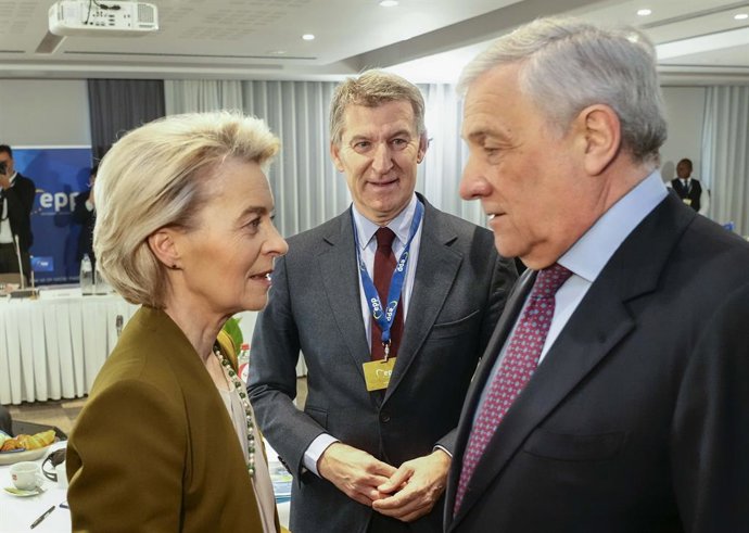 Fotos Pte Pp Alberto Nuñez Feijoo Reunion Epp En Bruselas