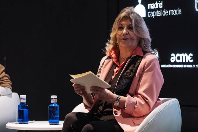 Archivo - La delegada de Economía, Innovación y Hacienda, Engracia Hidalgo 