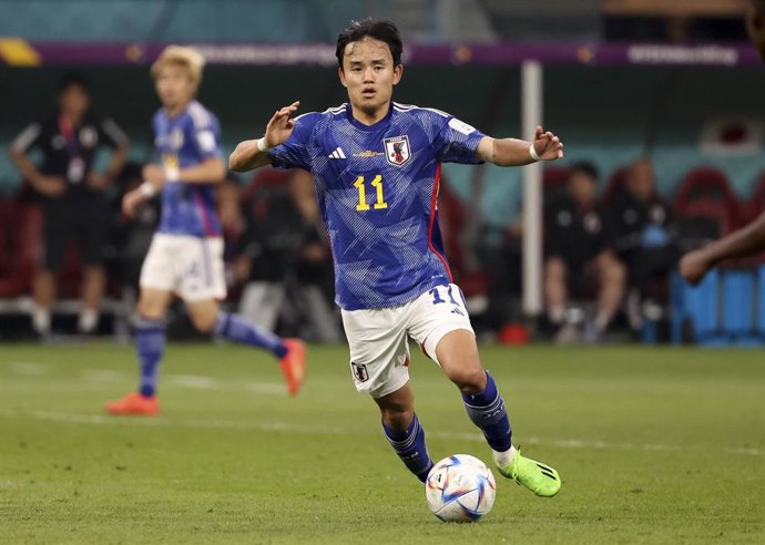 Archivo - Takefusa Kubo durante un partido de la selección japonesa 