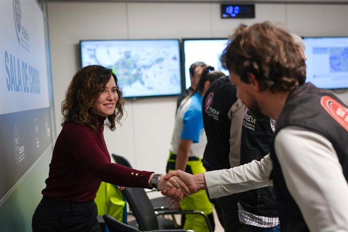 La presidenta de la Comunidad de Madrid, Isabel Díaz Ayuso, ha presidido este jueves en la Agencia de Seguridad y Emergencias Madrid112 (ASEM112)