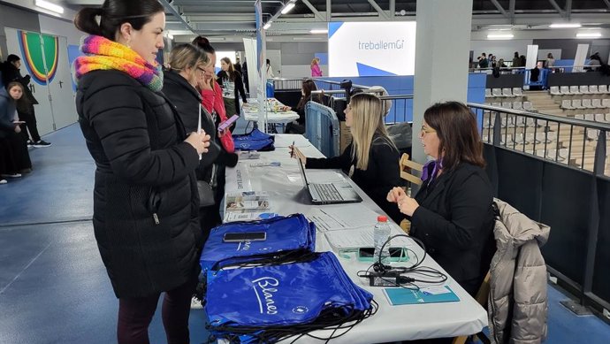 Un estand de la Fira d'Ocupació de Blanes