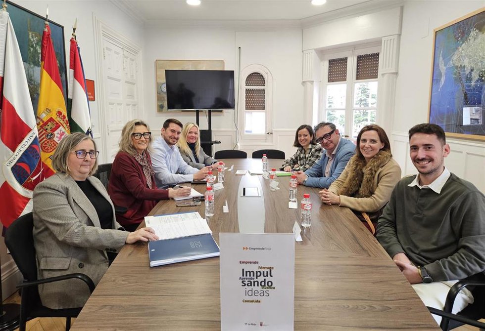La Oficina de Atención al Empresario, Autónomo y Joven emprendedor de Calahorra refuerza sus servicios