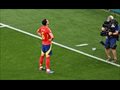 Mikel Merino rescata a una floja España en De Kuip