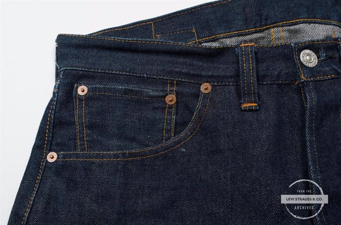 Qual é a verdadeira função do bolso pequeno do jeans logo acima do bolso principal?