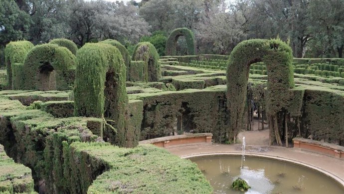 El Laberint d'Horta antes de las obras de restauración.