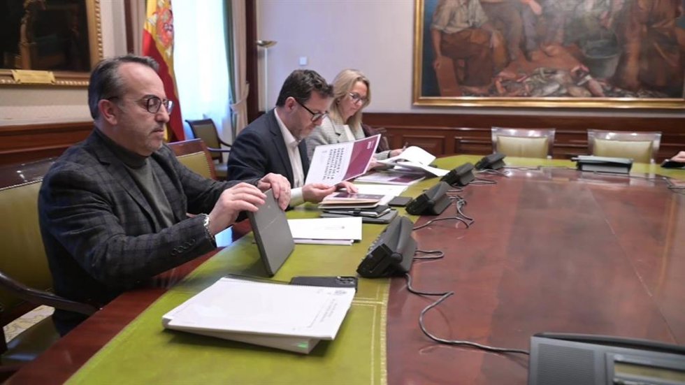 Ronda de encuentros del ICAM con grupos parlamentarios