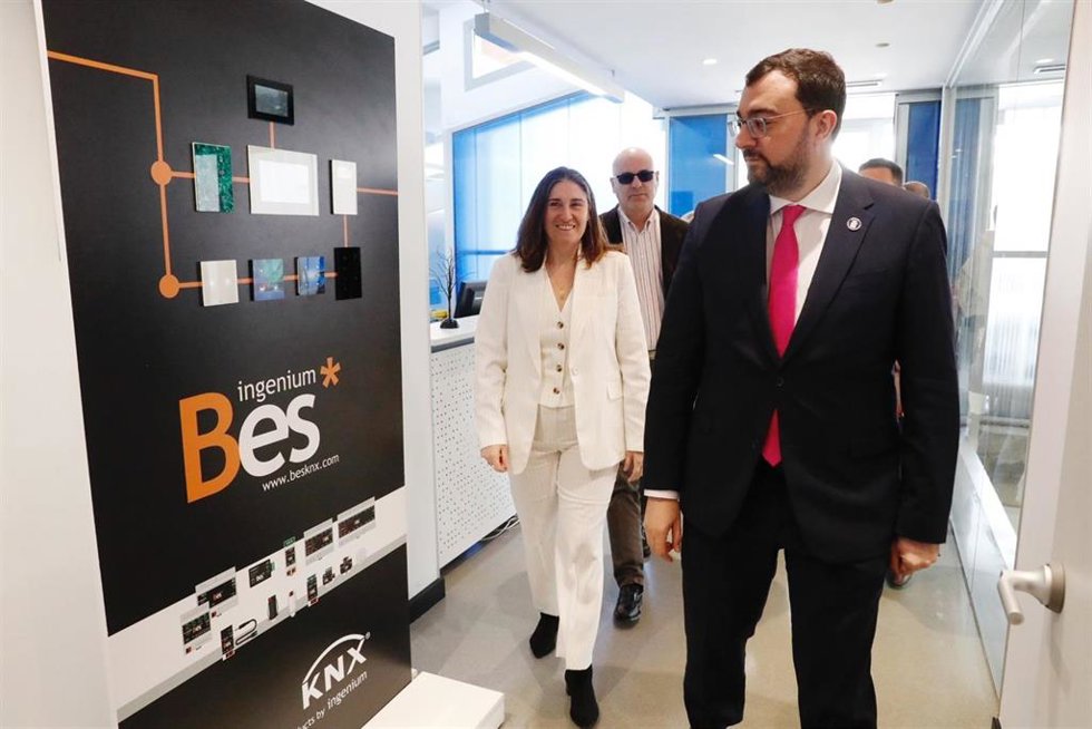 El presidente del Principado visita las instalaciones de Ingenium.